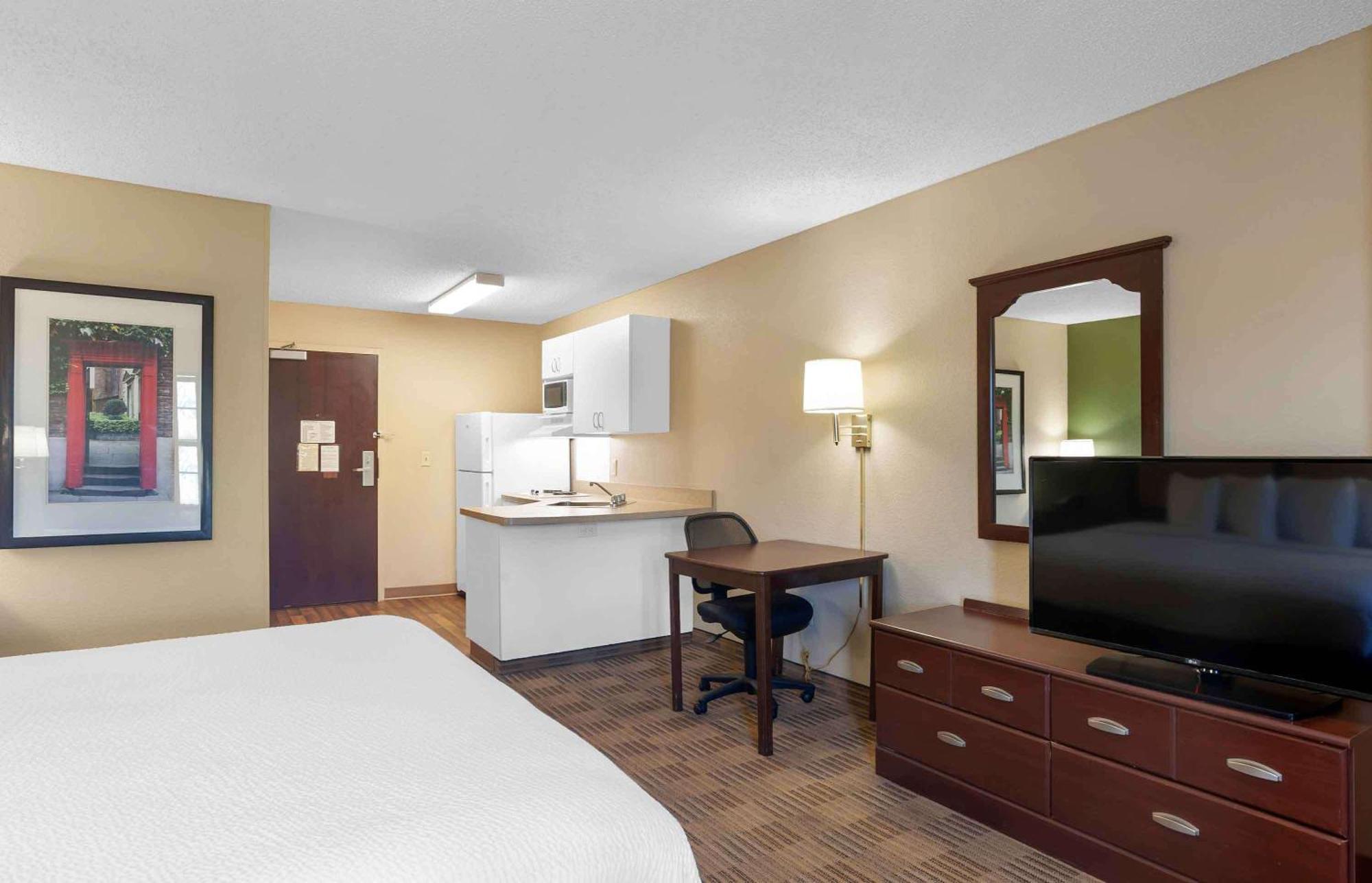 Extended Stay America Suites - Los Angeles - Монровия Экстерьер фото