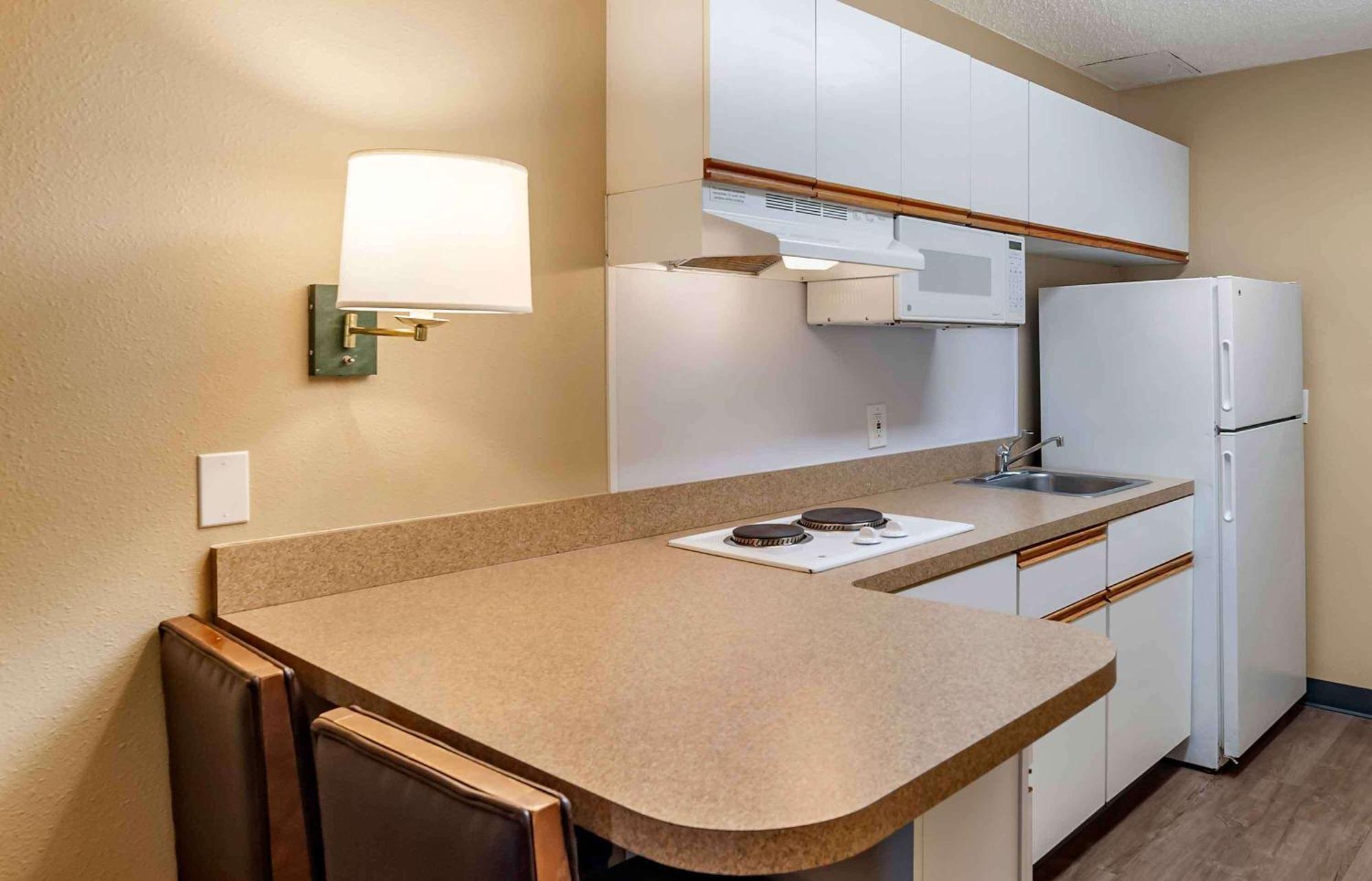 Extended Stay America Suites - Los Angeles - Монровия Экстерьер фото