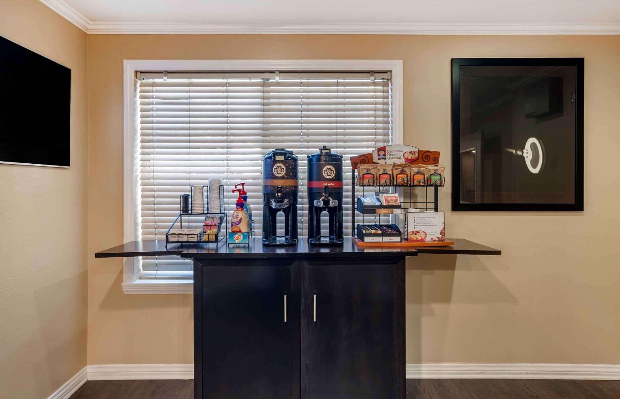 Extended Stay America Suites - Los Angeles - Монровия Экстерьер фото