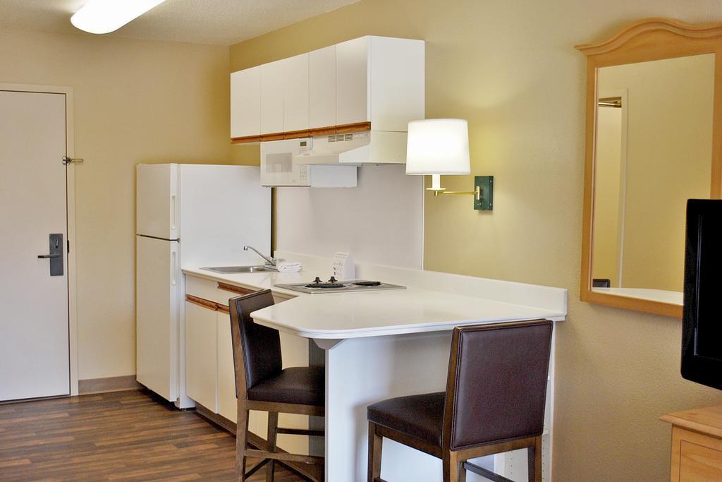Extended Stay America Suites - Los Angeles - Монровия Экстерьер фото