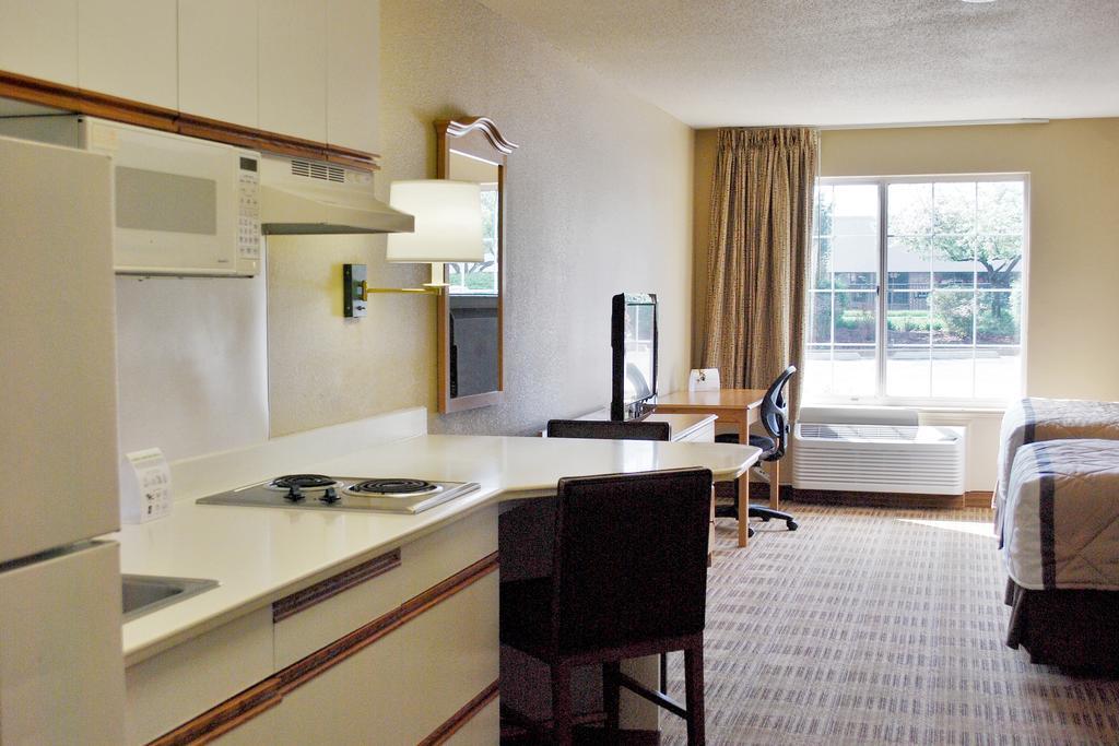 Extended Stay America Suites - Los Angeles - Монровия Экстерьер фото