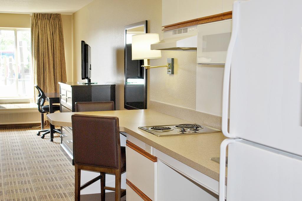 Extended Stay America Suites - Los Angeles - Монровия Экстерьер фото