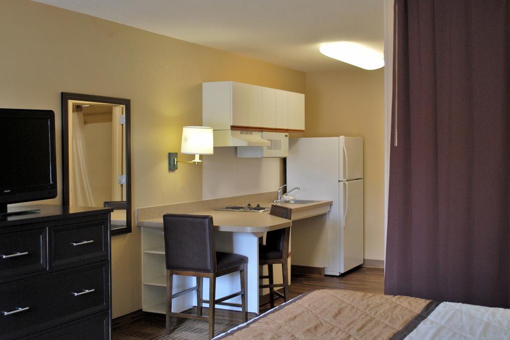 Extended Stay America Suites - Los Angeles - Монровия Экстерьер фото