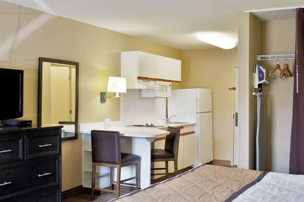 Extended Stay America Suites - Los Angeles - Монровия Экстерьер фото
